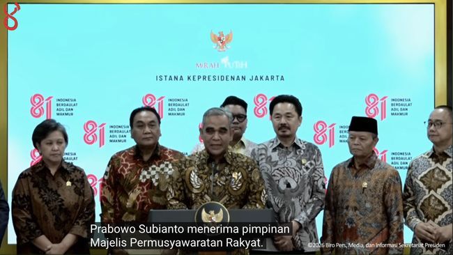 Pimpinan MPR Serahkan Konsep Pokok-Pokok Haluan Negara kepada Prabowo