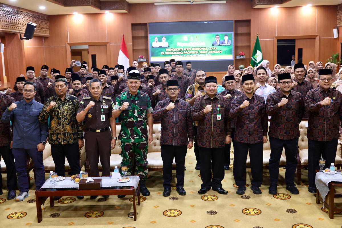 Plt. Sekda Lepas Kafilah Aceh Mengikuti MTQ Tingkat Nasional ke-31
