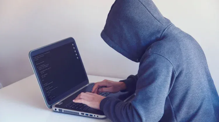 Jangan Asal Klik! Kenali Ciri-Ciri Tautan Penipuan di Internet