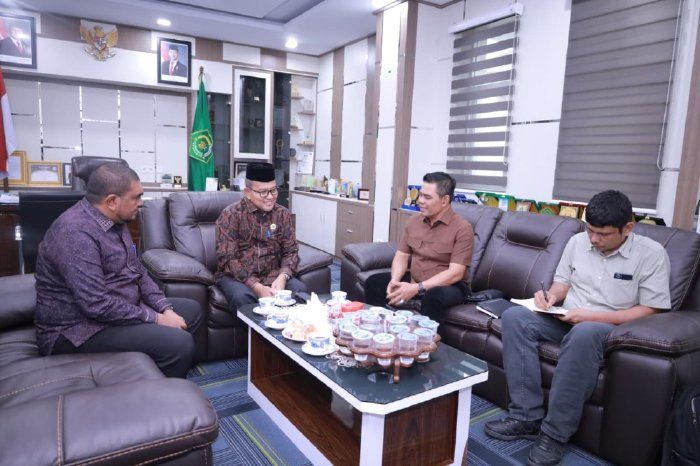 Bupati Muharram Idris Gandeng Kemenag Aceh Perkuat Program Beut Kitab Bak Sikula
