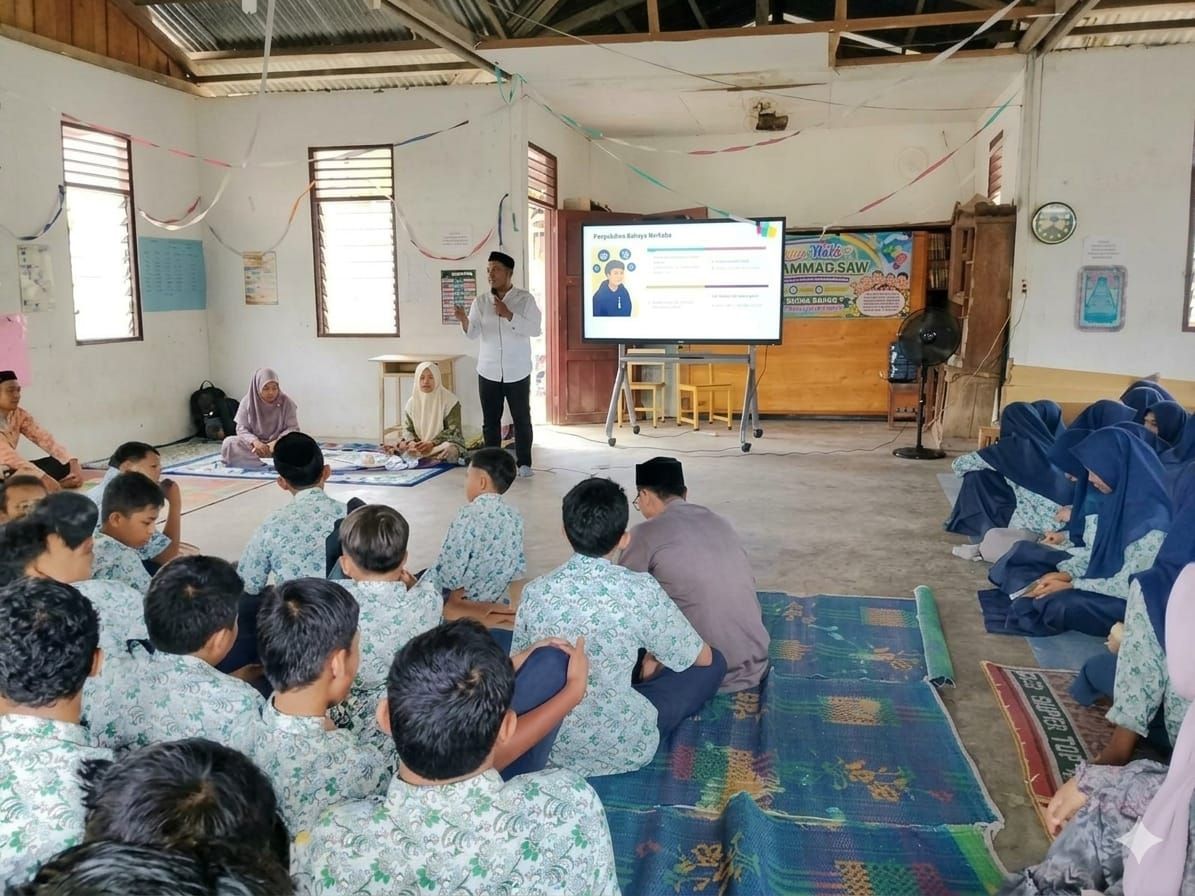 Penyuluh Agama Kluet Timur Edukasi Siswa tentang Narkoba, Pergaulan Bebas dan Bullying